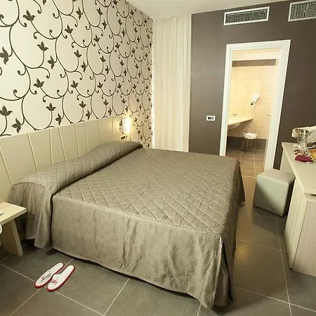 Rolling Hotel