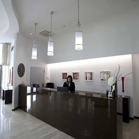 Rolling Hotel Casoria